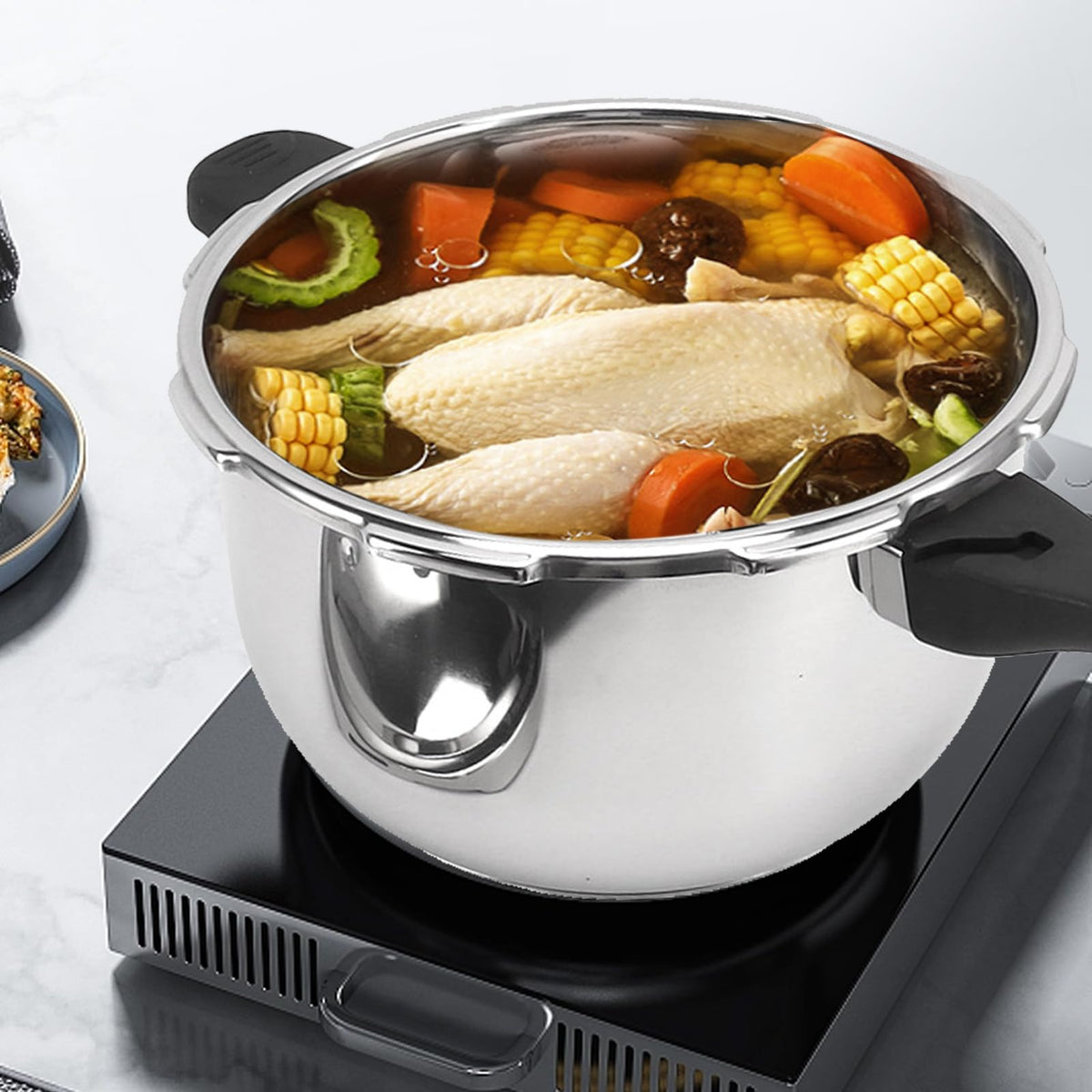 Stainless Steel 3L Pressure Cooker Q22470
